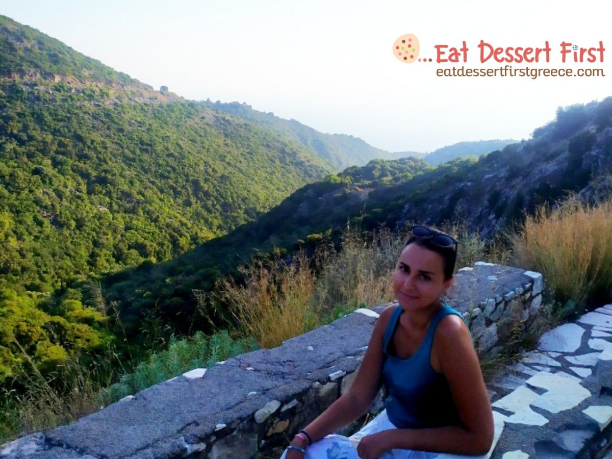 Messinian Mani in green and blue, part b